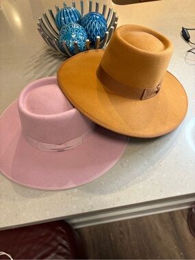 UO Wide Brim Wool Fedora Hat - Pink and Tan